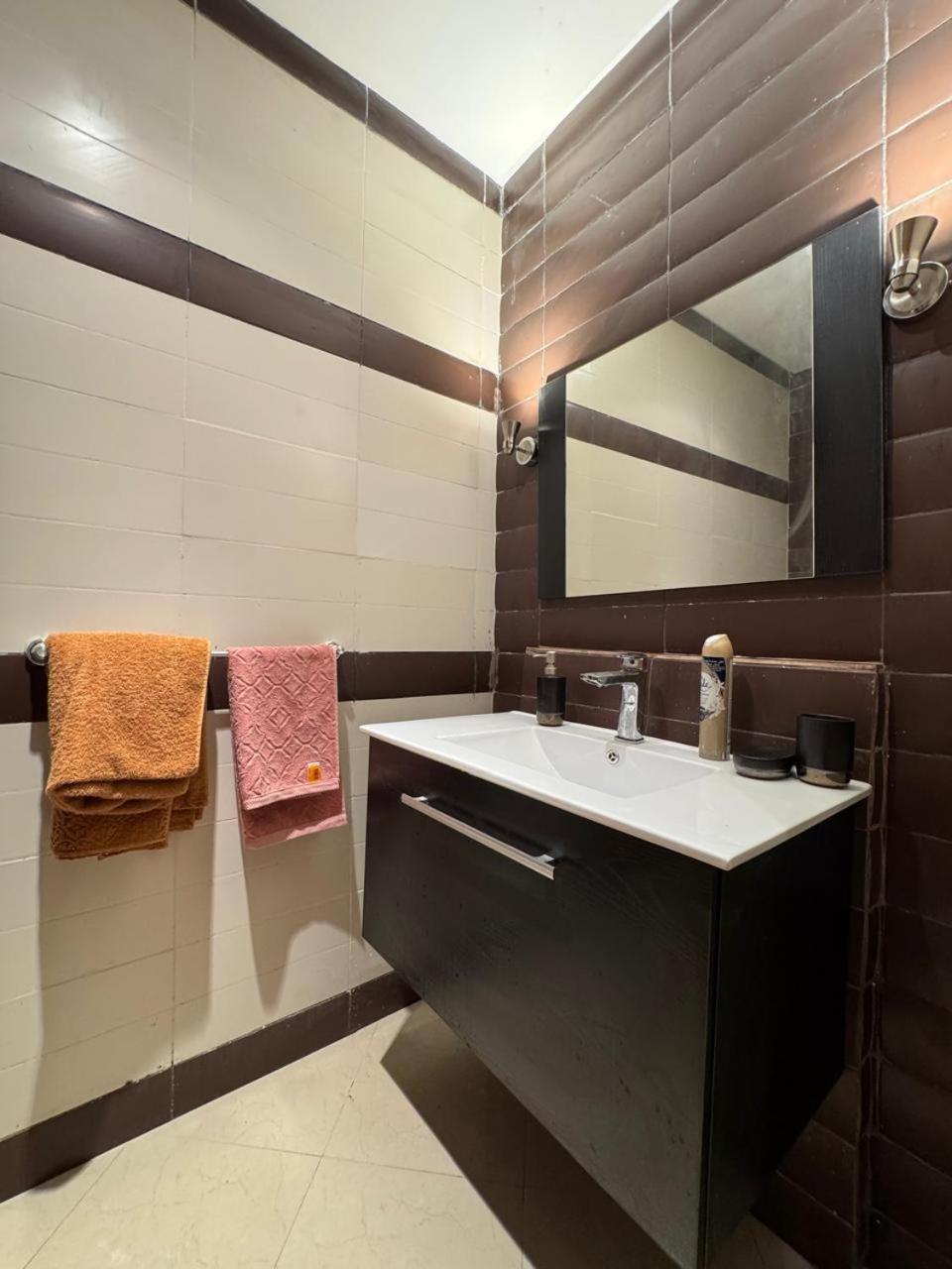 Luxurieux Centre-ville D'agadir Apartment *